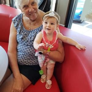 Meet your Posher, Donna